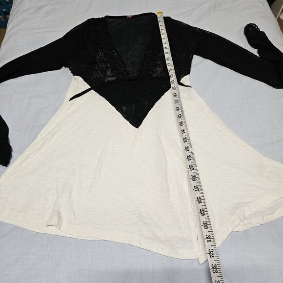 Free People Rendezvous Lace Trim Top Blouse Women Size S White/Black - Picture 7 of 15